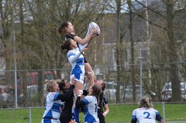 Gelijkspel Blue Waves tegen AAC; tweede in poule