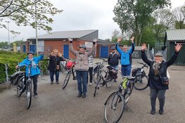 Fietstocht voor zestigplussers met informatie over verkeersveiligheid