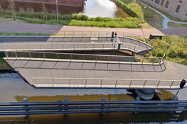 Melkwegbrug in storing