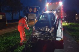Automobiliste crasht in Ilpendam