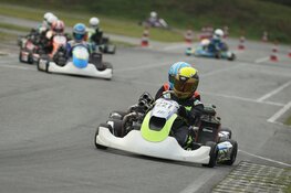 Karter Bram Plomp komt weliswaar een centimeter tekort maar is trots op vice-kampioenschap in NK viertakt!