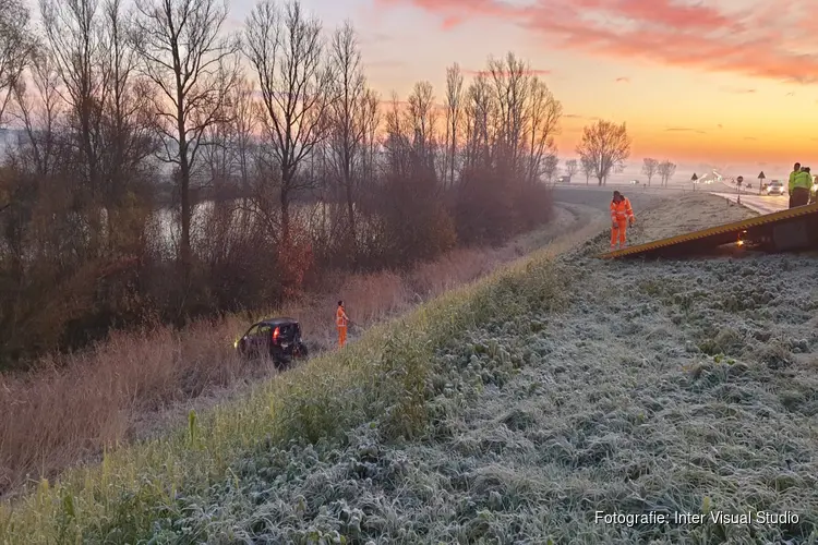 Ongeluk door gladheid in Middenbeemster