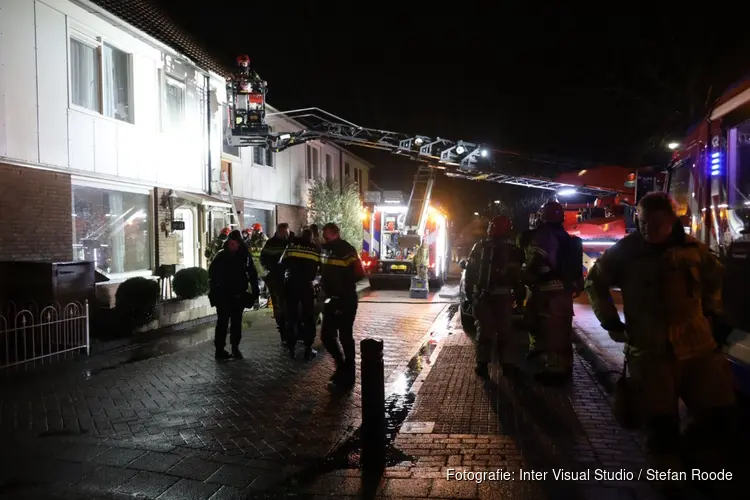 Brand door explosie bij woning in Purmerend