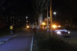 Botsing tussen twee fietsers, man ernstig gewond