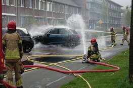 Elektrische auto in brand in Purmerend-Weidevenne