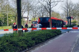 Lijnbus in brand bij bushalte in Purmerend