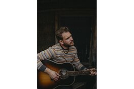 Tim Akkerman komt met unieke solo church tour naar de Keyserkerk in de Middenbeemster