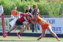 RC Waterland gastheer van Oranje rugbyvrouwen die ervaring rijker zijn na nederlaag tegen Wales