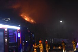 Grote brand aan Maasstraat in Purmerend