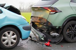 Drie auto's betrokken bij ongeval op N244
