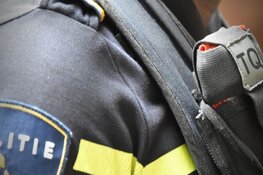 Man mishandelt agent in Purmerend