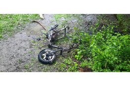 Scooter in brand op afgelegen plek in Purmerend