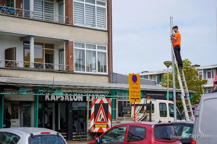 Gemeente plaatst camerabewaking bij in brand gestoken en beschoten Turkse pizzawinkel