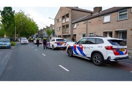 Politie in grote getale ter plaatse vanwege ruzie na ongeval