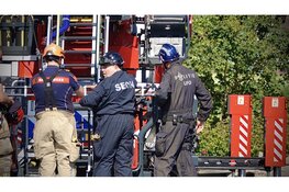 Forensiche onderzoekers tussen het puin in Middenbeemster