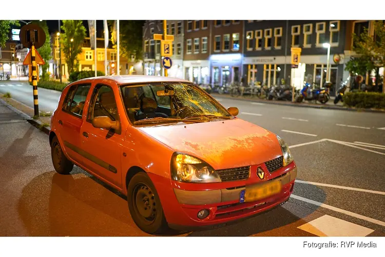 Fietser geschept tijdens oversteken van voorrangsweg
