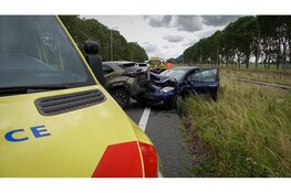 Drie gewonden na forse aanrijding A7. Veel vertraging richting Hoorn