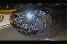 Forse schade na botsing op Purmerendse kruising