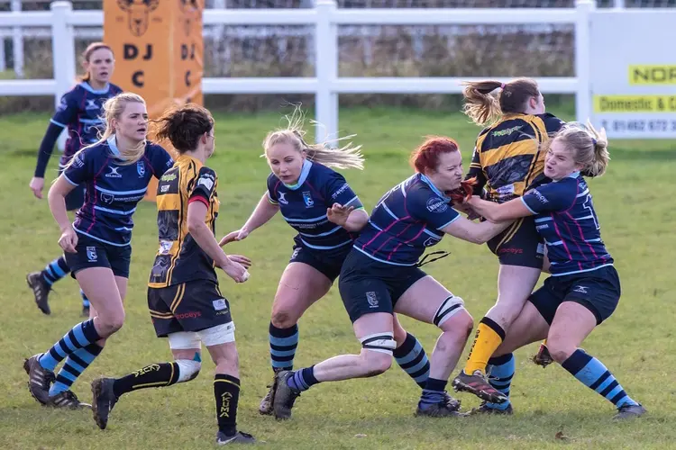 Alle rugbyvrouwen naar Purmerend!
