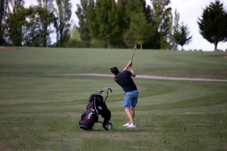 De golfsport ontdekken: Een complete gids voor beginners