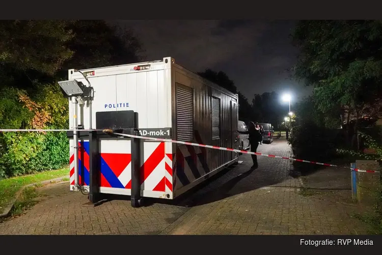 Vrouw overleden bij steekincident in woning, man aangehouden
