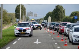 Schade en hinder na kettingbotsing op N244