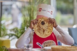 Vijf basisscholen in gemeente Purmerend bakken pannenkoeken voor ouderen