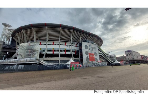 Ajax boekt onder leiding van García ruime zege op Sparta