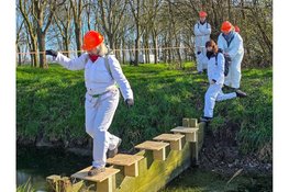 Extinction rebellion demonstreert bij Gasveld Middelie Noord Holland