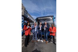 Feestelijke opening halte Gedempte Singelgracht voor toeristenlijn 801