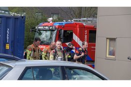 Brandweer en politie doen onderzoek in bedrijfspand