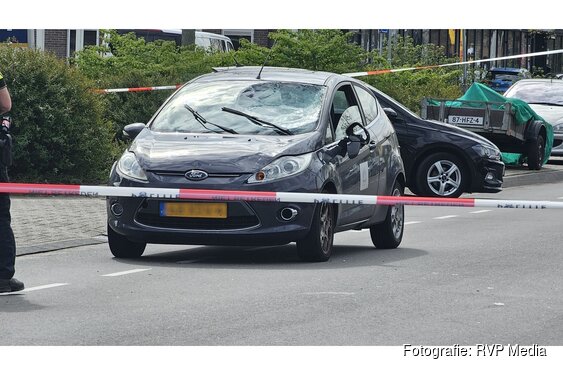 Fietser ernstig gewond na aanrijding met auto in Purmerend
