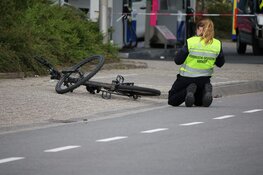 Fietser ernstig gewond na aanrijding met auto in Purmerend