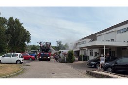 Uitslaande woningbrand in Purmerend snel onder controle, bewoners niet thuis