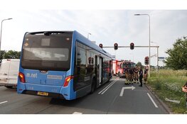 Buschauffeur ademt rook in door vastgelopen remmen