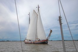 Nazomer aan het IJsselmeer bij minder mooi weer