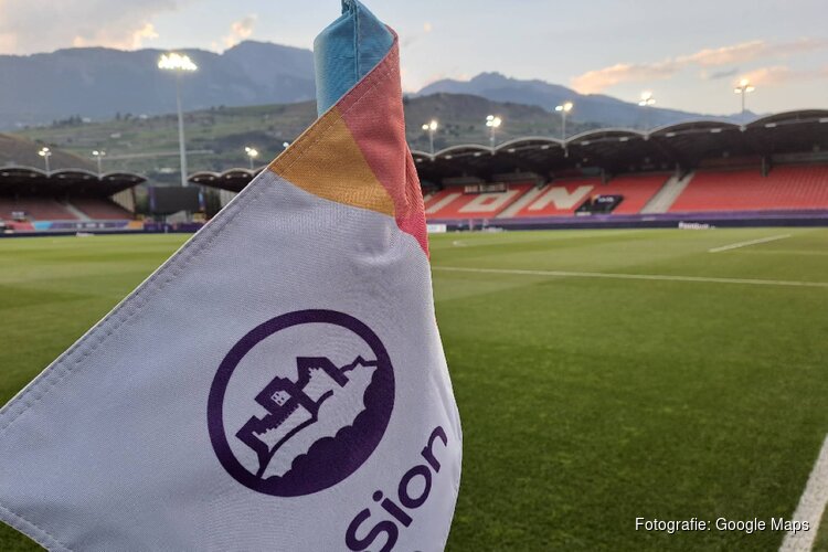Ajax zet in Sion flinke stap richting Conference League