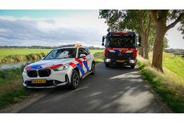 Motorrijdster te water bij eenzijdig ongeval op de Oostdijk in Zuidoostbeemster