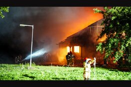 Woning compleet verwoest bij uitslaande brand in Purmerend