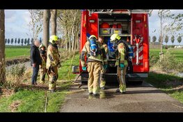 Verdachte vuilniszakken gevonden in sloot Noordbeemster, grote brandweerinzet