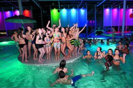 Muziekfeest AquaDisco! in Leeghwaterbad