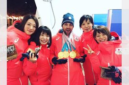 Schaatscoach Johan de Wit spreekt in de Bibliotheek Volendam