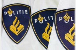 Bestuurder rally-auto (22) meldt zich na botsing met trein