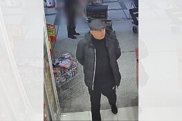 Purmerend - Gezocht - Diefstal en bankpasfraude Purmerend