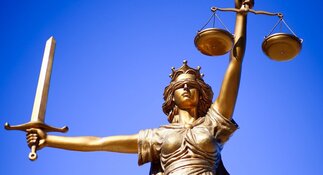 In hoger beroep zwaardere straffen geëist voor massale rijbewijsfraude