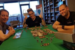 KUNSTGENOTEN in beweging organiseert een spelletjesochtend in de Bibliotheek