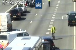 Flinke file op A7 richting Hoorn na ongeluk met meerdere auto's