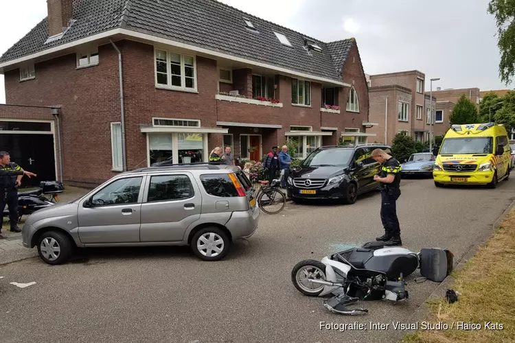 Bromfietsster gewond in Purmerend