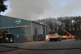 Grote brand in afvalverwerkingsbedrijf Purmerend is onder controle