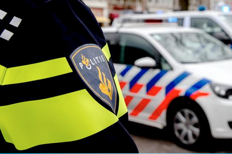 Overval winkel tankstation; politie zoekt getuigen